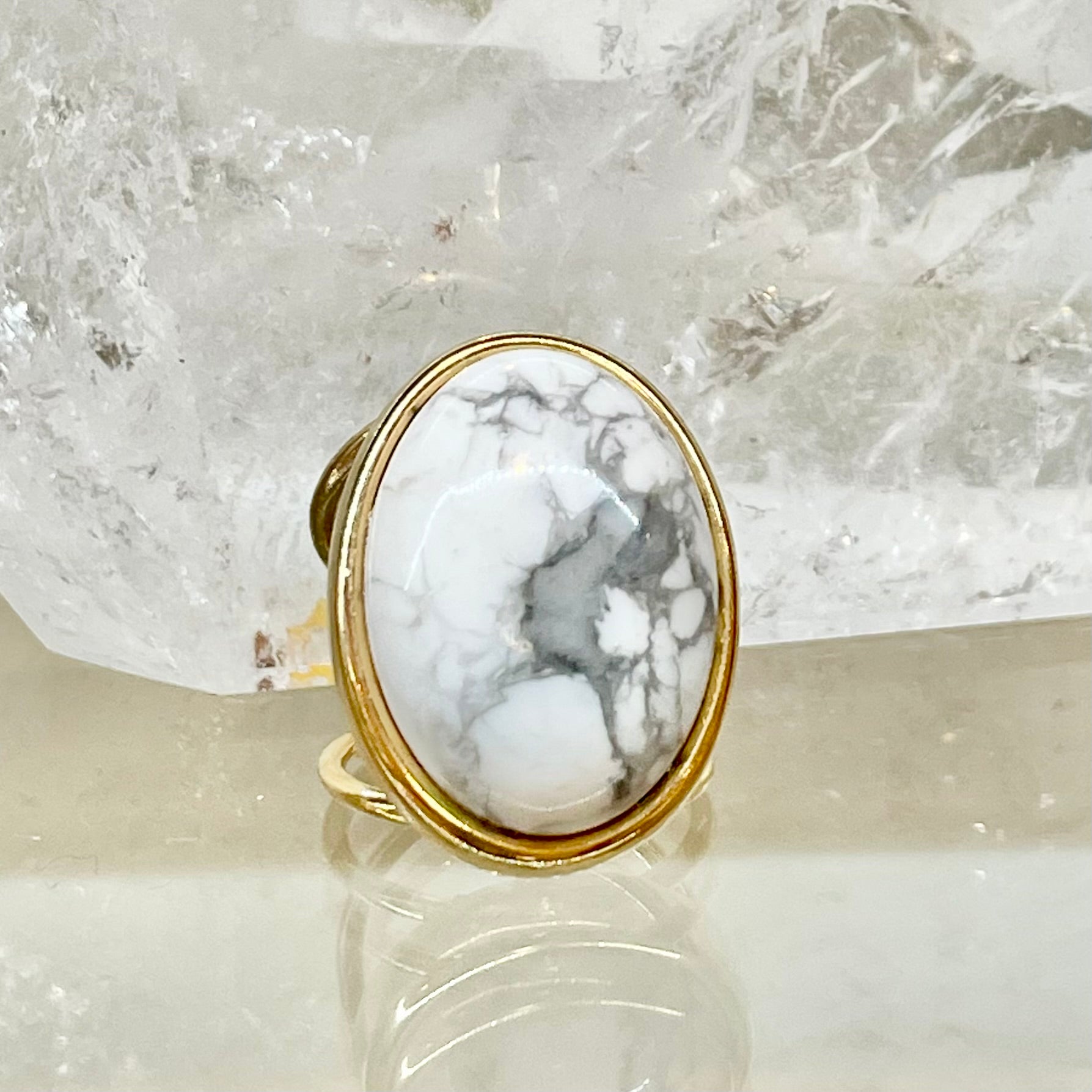 EarthLuxe Treasure Natural Large White Howlite Stone Ring