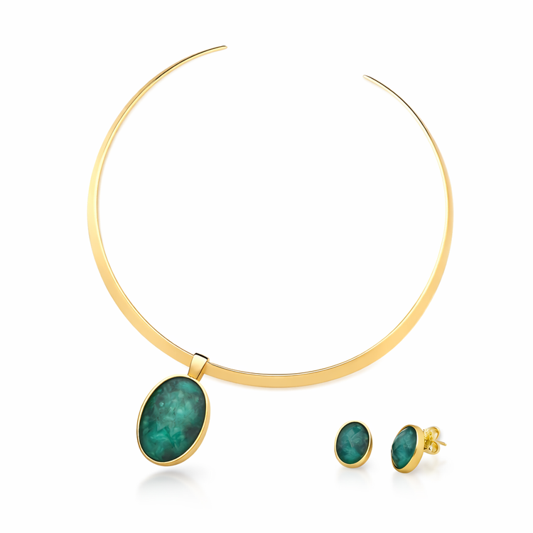 PureNature Ornaments Green Horizon Emerald Stud Earrings and Necklace Set