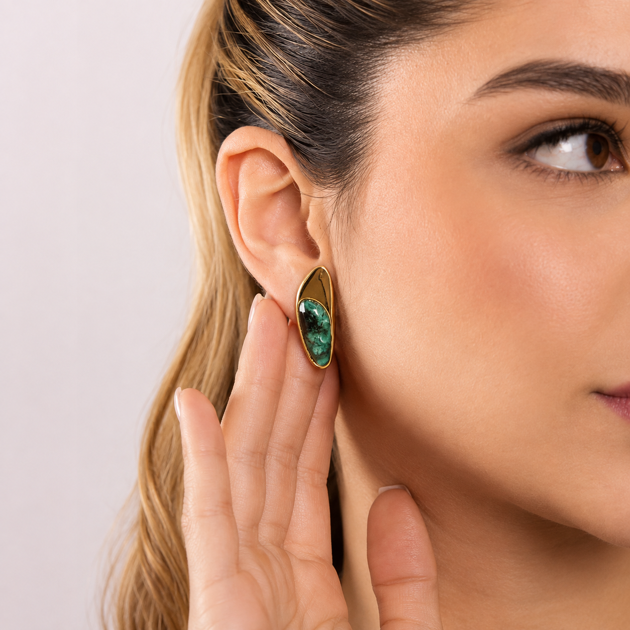 Emerald Eternal Elegance Earrings