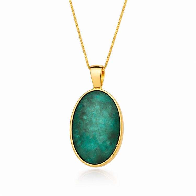 PureNature Ornaments Green Horizon Emerald Stud Earrings and Necklace Set