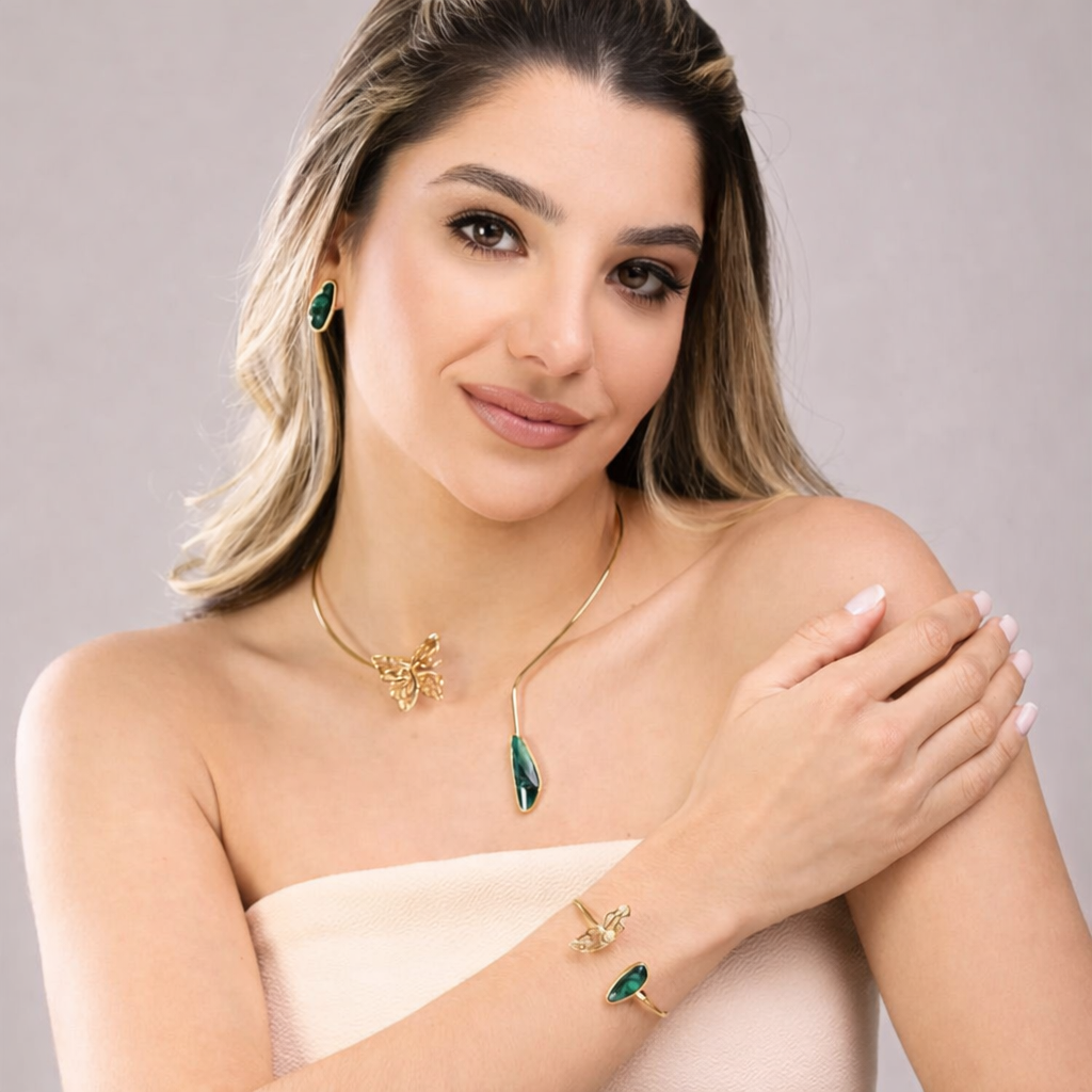 PureNature Ornaments Delicate Wings Emerald Cuff Bracelet