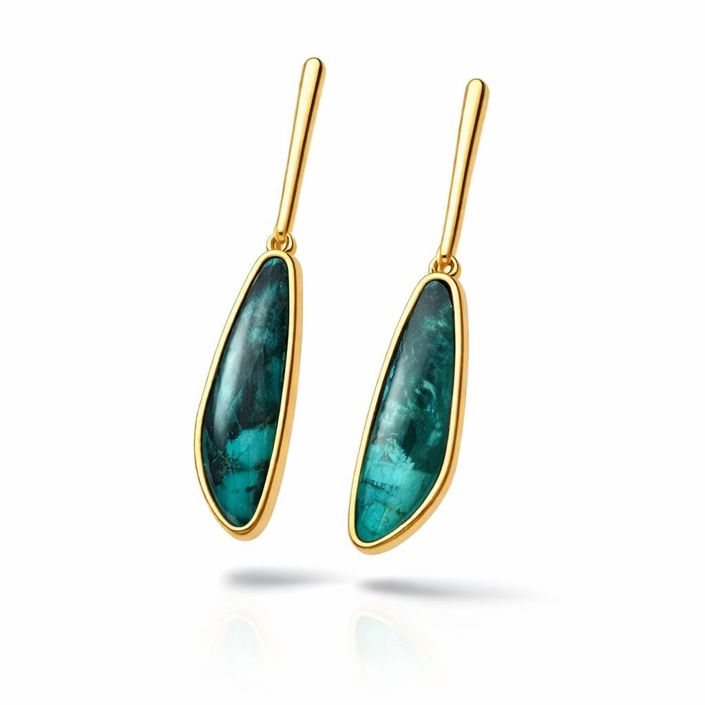 PureNature Ornaments Royal Drops Long Emerald Earrings