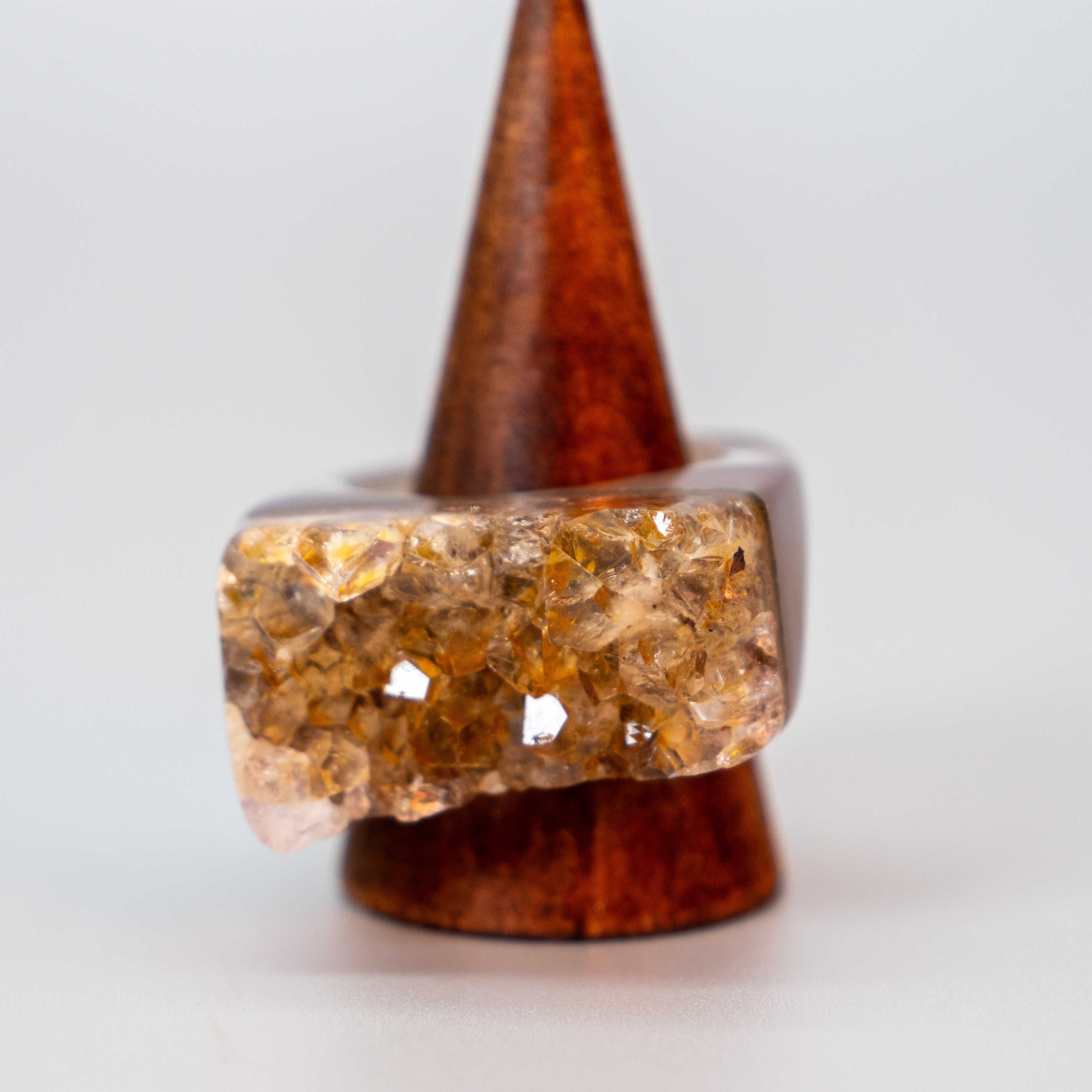 PearlFusion Raw Carved Citrine Stone