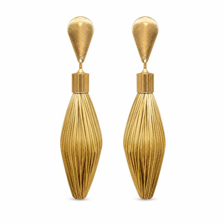 EarthWoven Treasures Dangle Golden Grass Brazilian ‘Capim Dourado’ Earrings