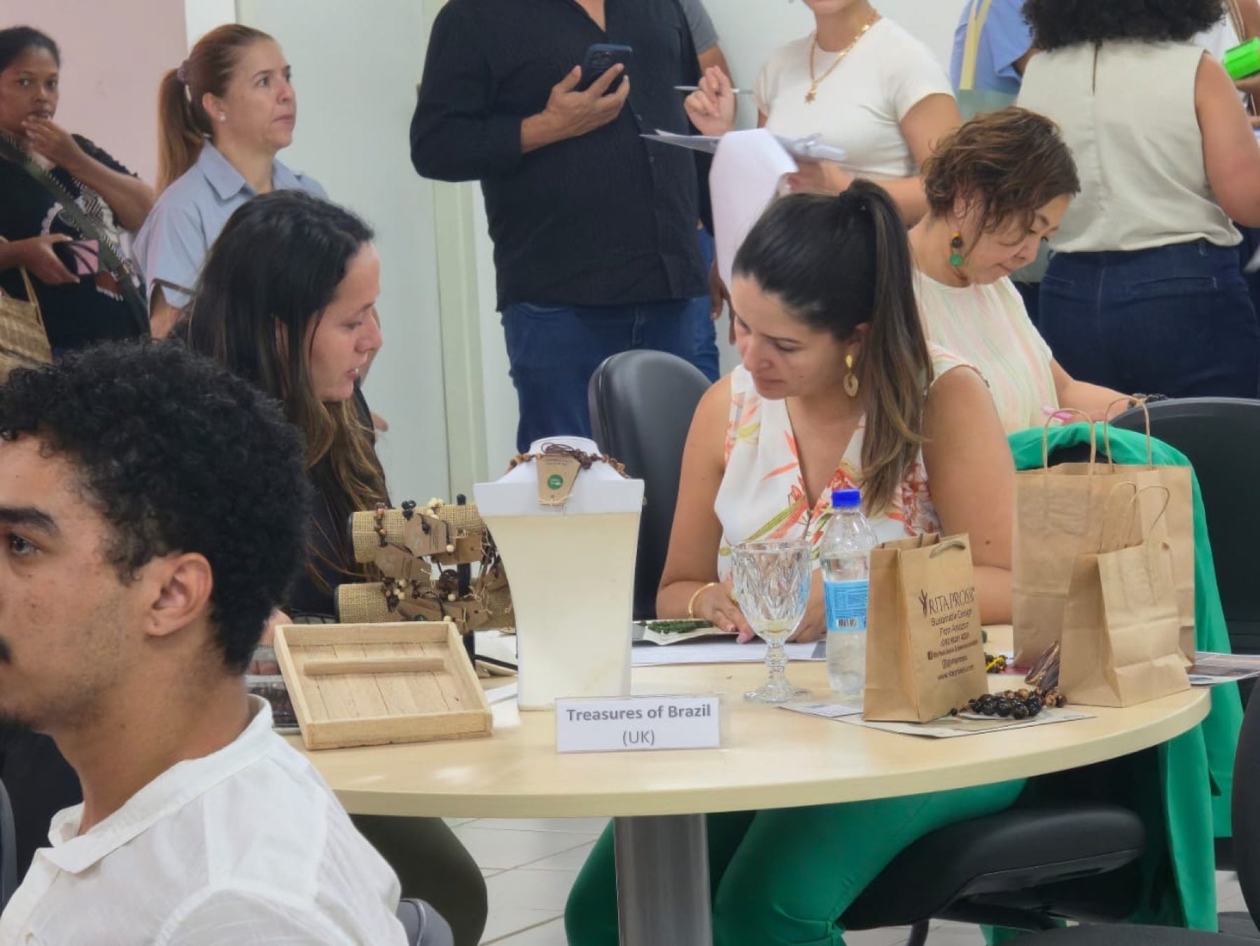 Daiane meeting Brazilian makers and business partners