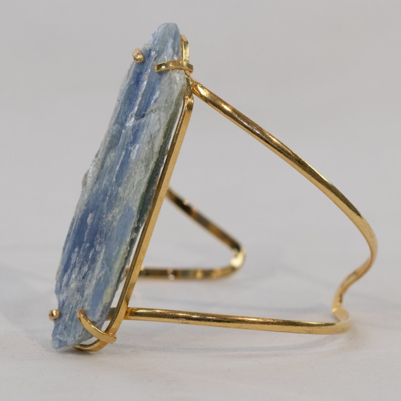 Cuff Bracelet Blue Kyanite Stone